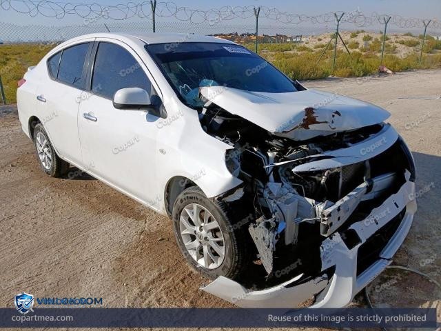 Auction photo