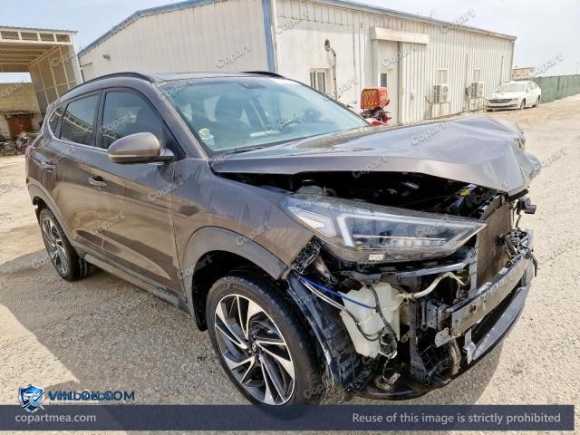 Auction photo