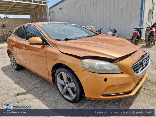 2013 VOLVO V40 — Lot 53460586 auction photo