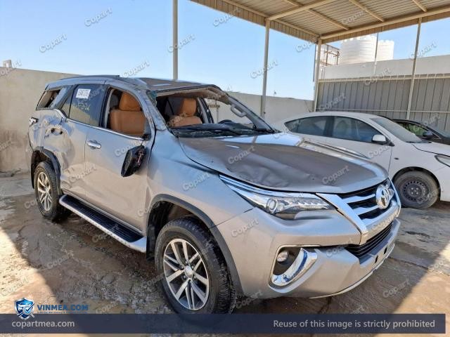 2018 TOYOTA FORTUNER — Lot 53461376 auction photo