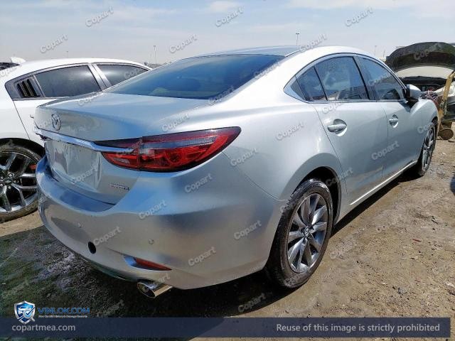 Auction photo