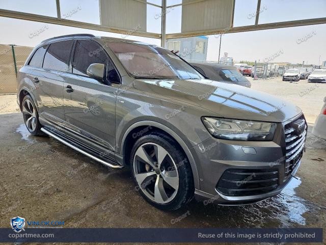 Auction photo