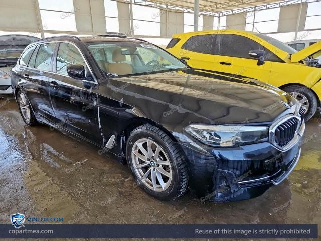 Auction photo
