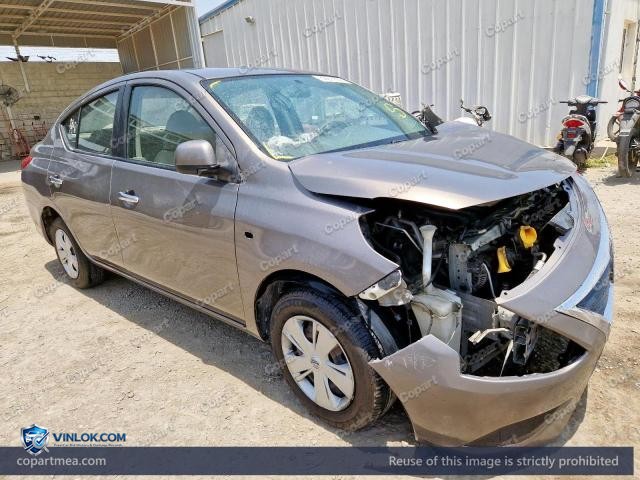 Auction photo