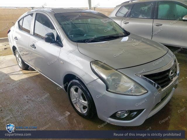 Auction photo