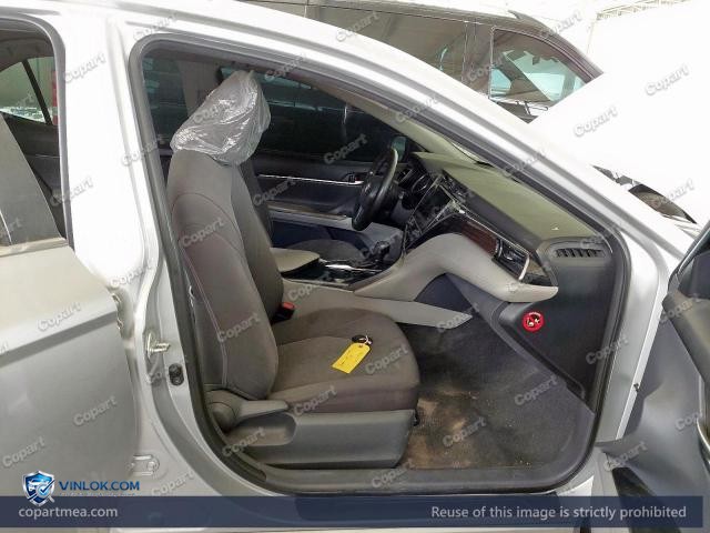 Auction photo