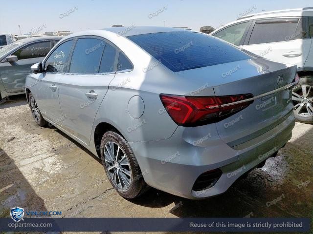 Auction photo