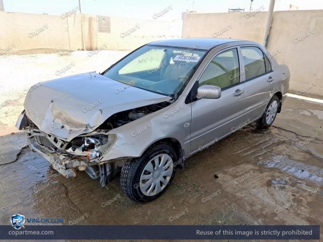Auction photo