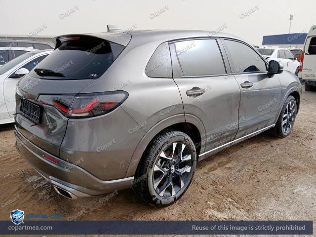 Auction photo