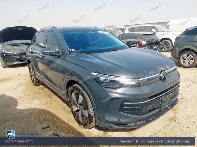 2025 VOLKSWAGEN TIGUAN — Lot 54381796 auction photo