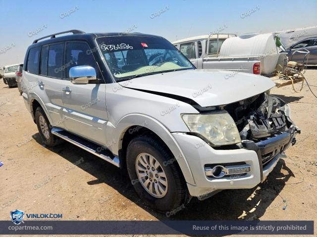 Auction photo
