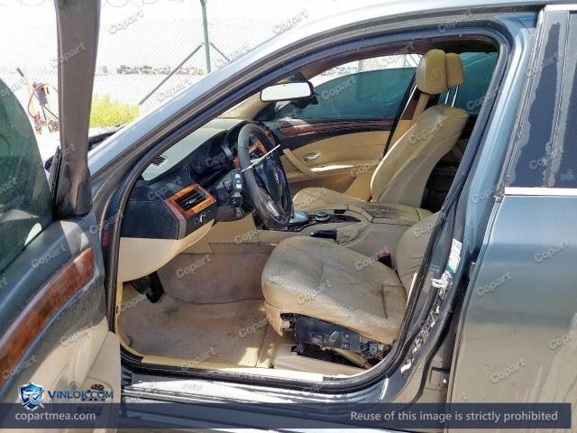 Auction photo