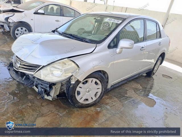 Auction photo