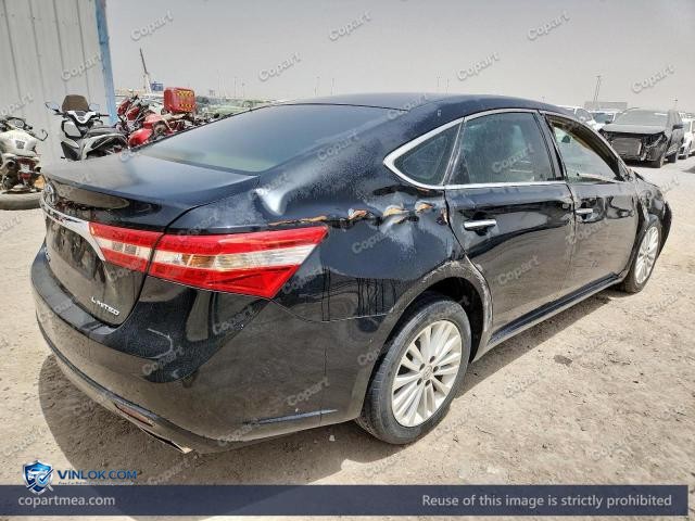 Auction photo