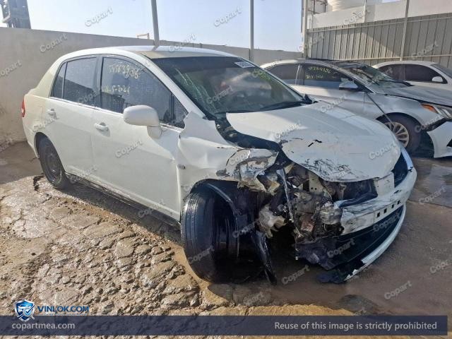 Auction photo