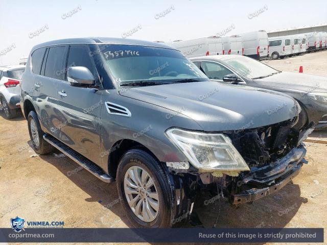 Auction photo