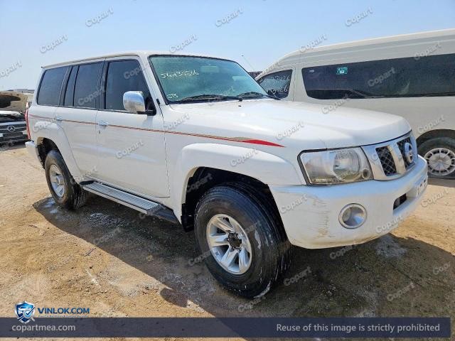 Auction photo