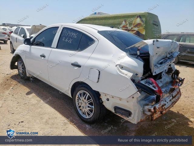 Auction photo