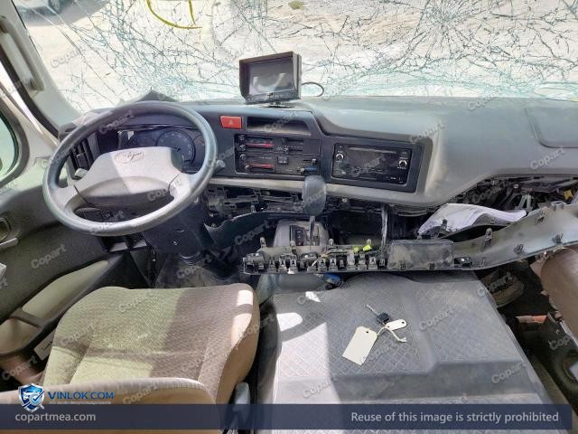Auction photo