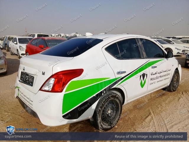 Auction photo