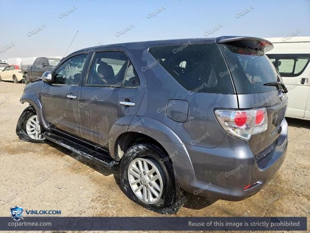 Auction photo