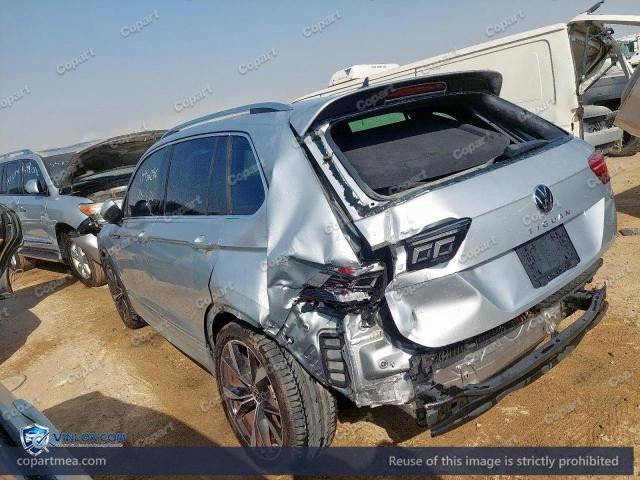 Auction photo