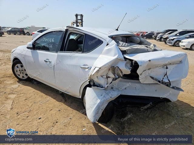 Auction photo