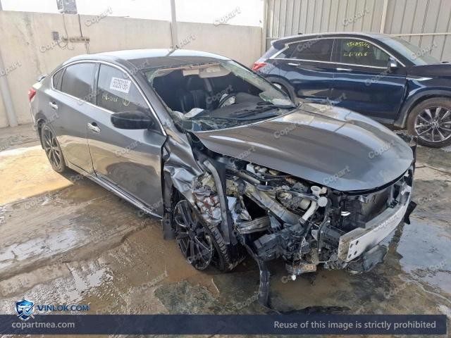Auction photo