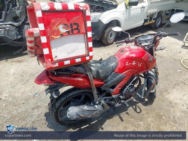 Auction photo