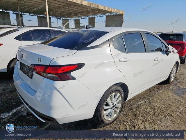 Auction photo