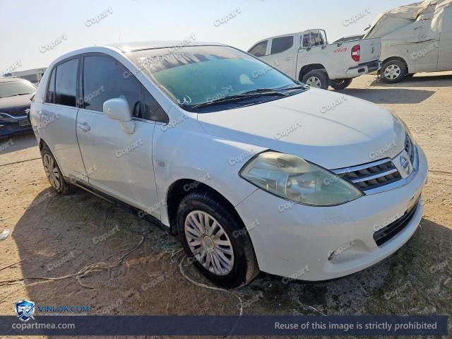 Auction photo