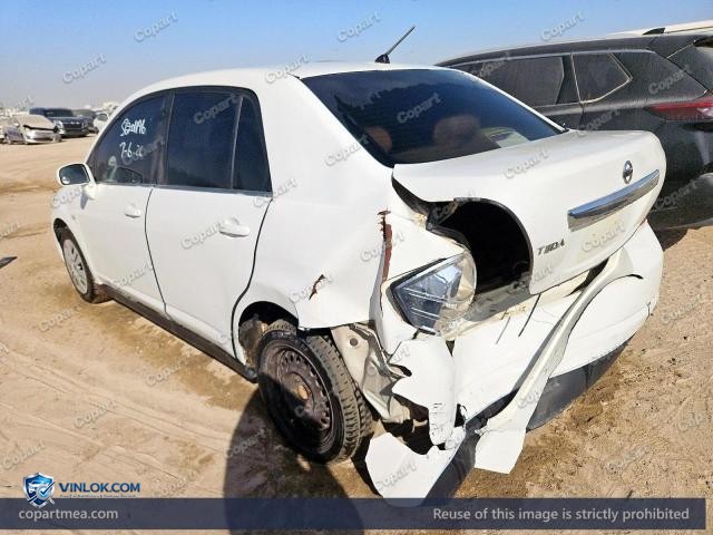 Auction photo