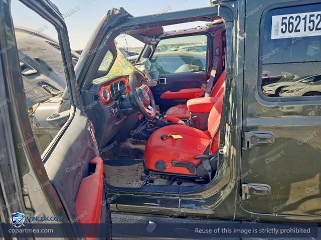Auction photo