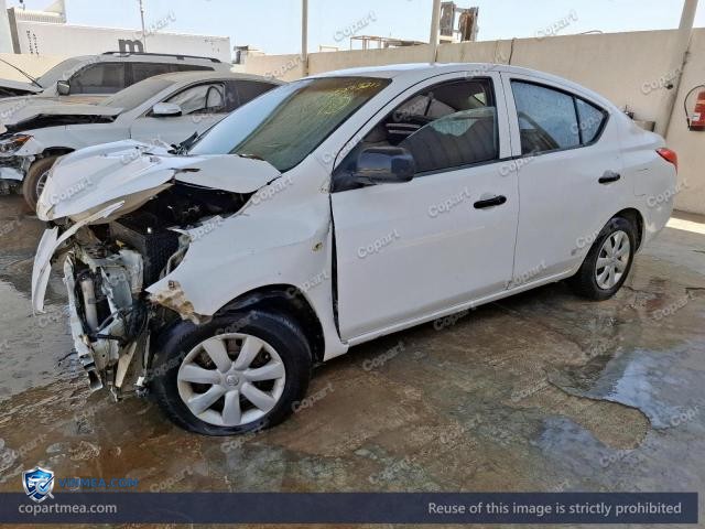 Auction photo