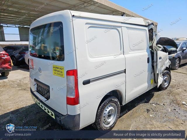 Auction photo
