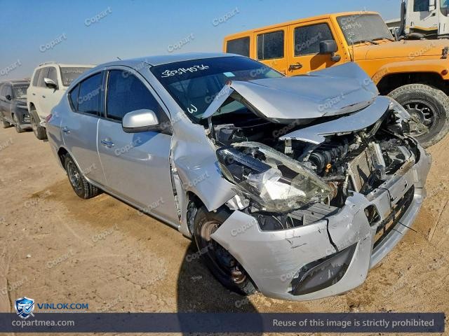 Auction photo