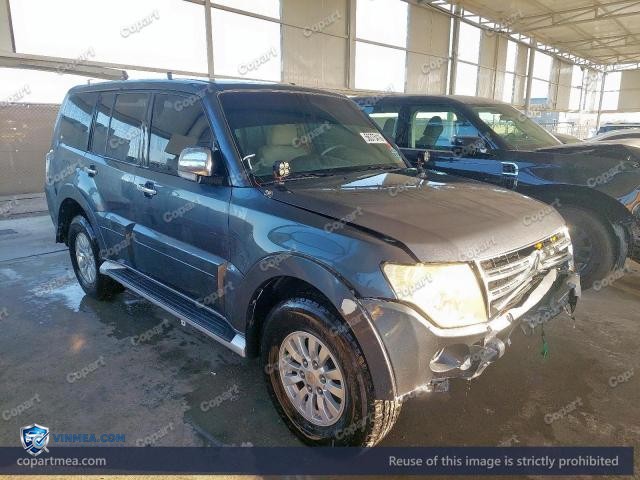 Auction photo