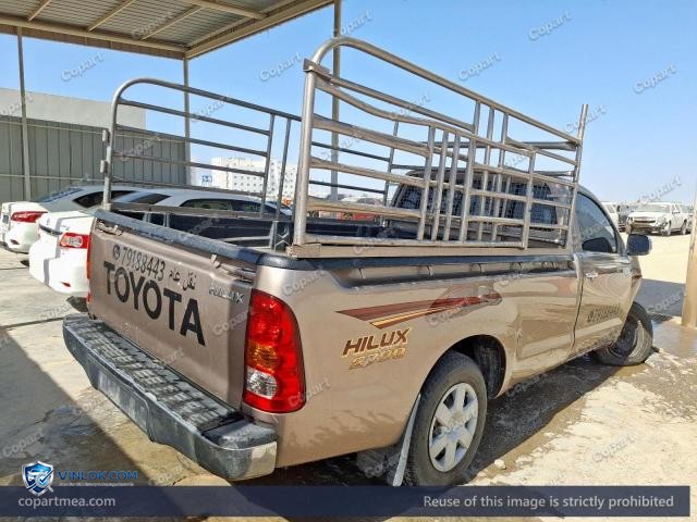 Auction photo