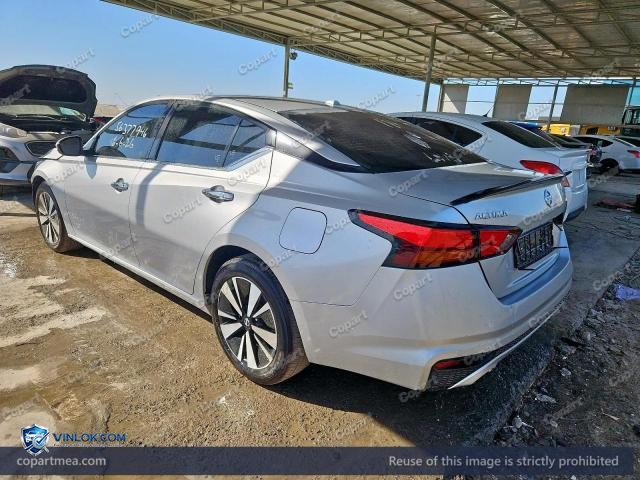 Auction photo