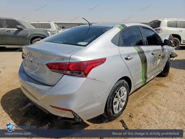 Auction photo