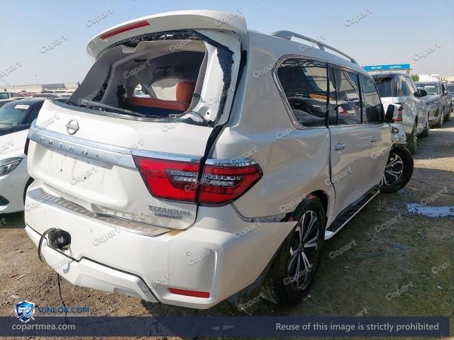 Auction photo