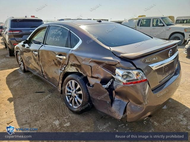 Auction photo
