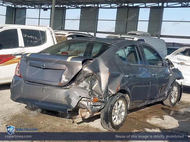 Auction photo
