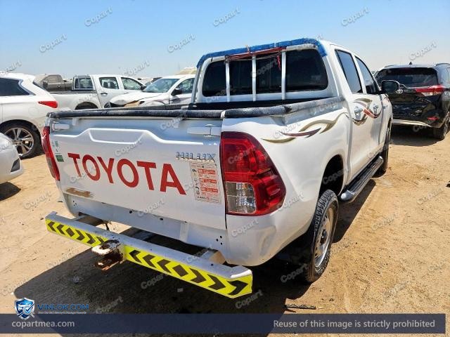 Auction photo