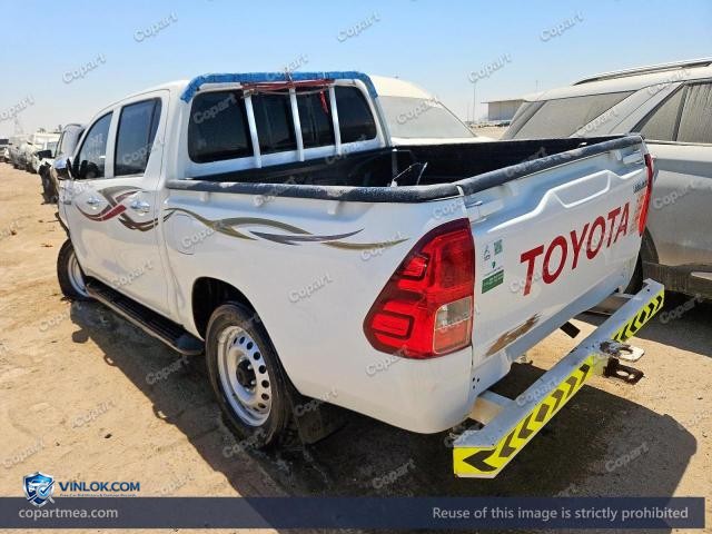 Auction photo