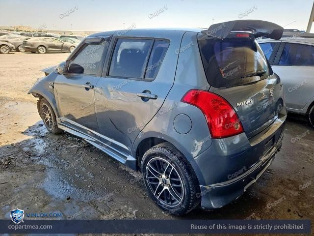 Auction photo