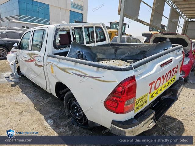 Auction photo