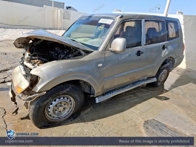 Auction photo