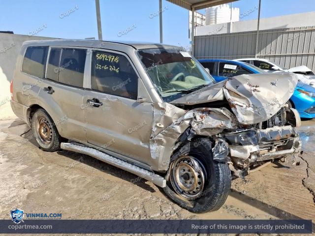 Auction photo