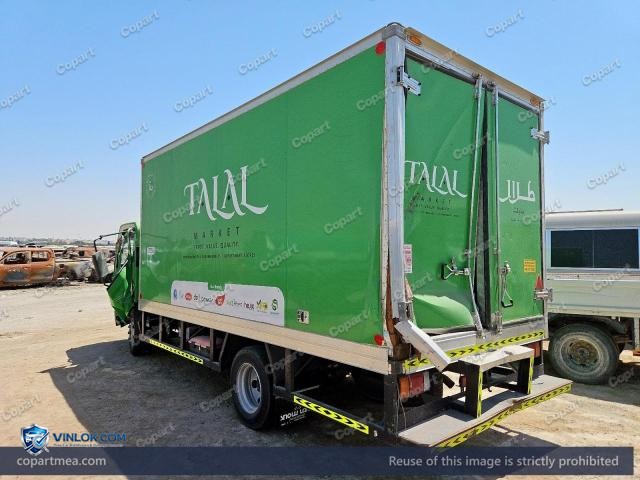 Auction photo